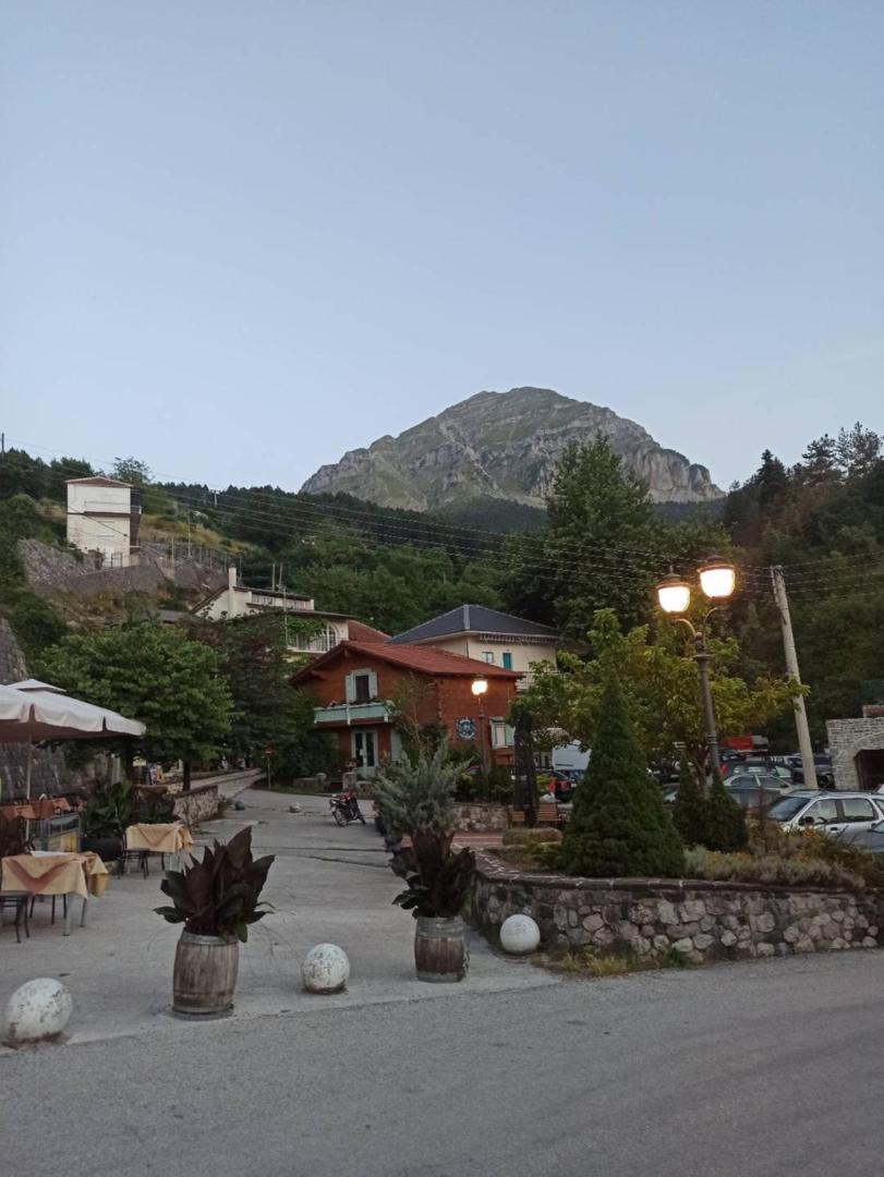 Elli΄S House Συγχρονο Σπιτι Στα Πραμαντα Villa Pramanta Bagian luar foto